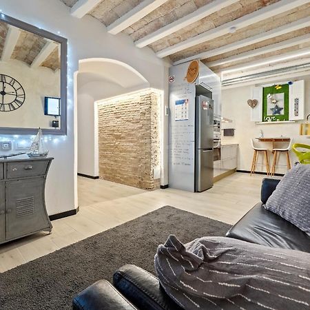 Hauzify I Novavila Centre Rooms Vilanova i la Geltru Bagian luar foto